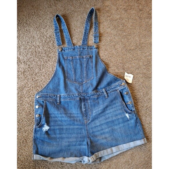 Old Navy Pants - Denim Jean Bib Overall Shorts Womens Size XL Old Navy Distressed Cuffed Bibs New